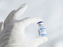 Адаптираните към Омикрон двувалентни ваксини срещу COVID-19 вече са налични и в Смолян