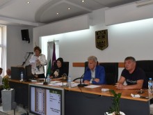 Кметът на Ловеч ще дарява повишението на заплата си за благотворителност