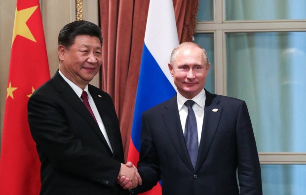 Путин и Си Дзинпин ще обсъдят Украйна и Тайван на срещата в Самарканд