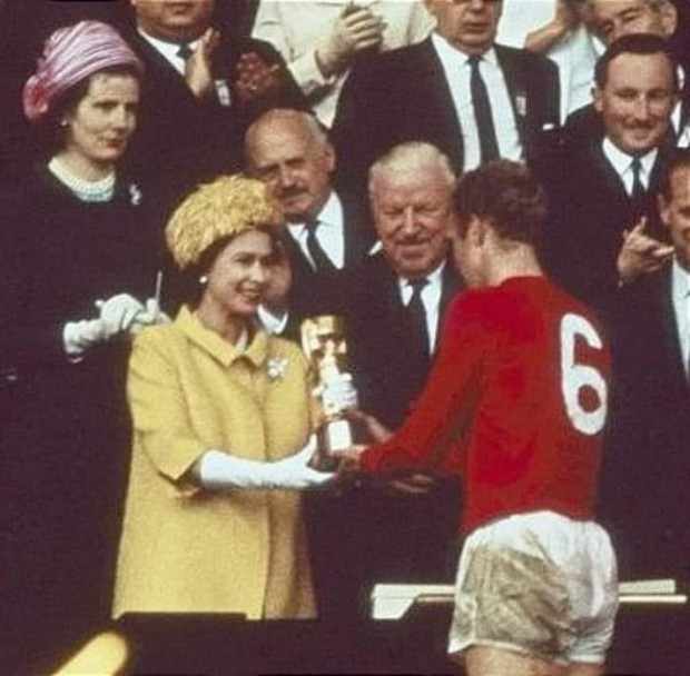 През 1966 година Англия е домакин на световното първенство по