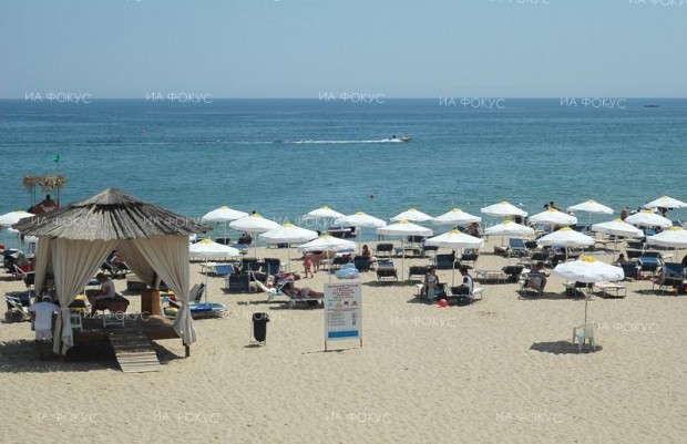 Министърът на туризма: 3,3 милиона туристи избраха да почиват в България през това лято