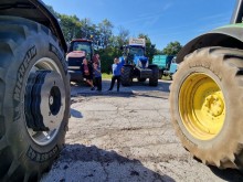 Земеделци от Врачанско се включиха в националния протест на зърнопроизводителите