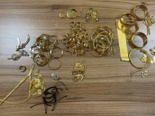 Над 1.2 кг контрабандни златни накити откриха митническите служители на МП "Капитан Андреево"
