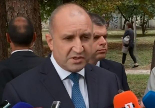 Румен Радев: В България има политици, които жертват благосъстоянието на хората в името на идеологията