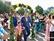 Кметът Стефан Радев откри новата учебна година в СУ "Константин Константинов
