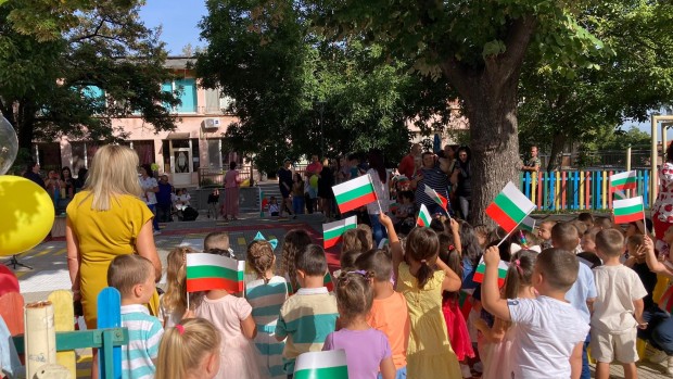 В Куклен учебната година е открита