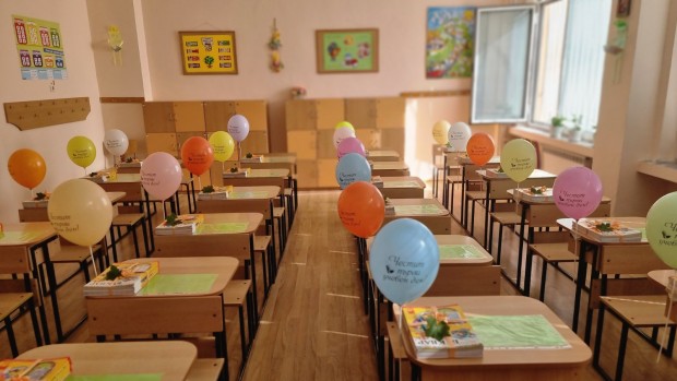 </TD
>Родители и ученици от Средно училище Димитър Матевски се обединиха