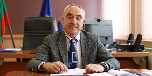 Областният управител на Област Пловдив Ангел Стоев ще даде брифинг утре в село Богдан