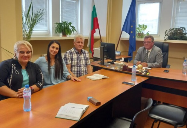 Областна администрация съдейства за предоставянето на подкрепа за бежанци от Украйна