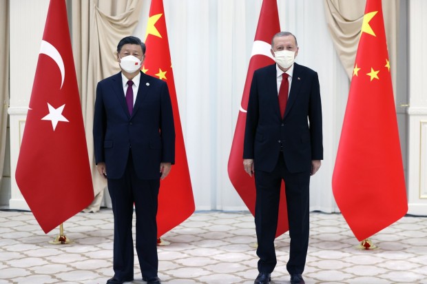 Ердоган и Си Дзинпин провеждат среща в Самарканд