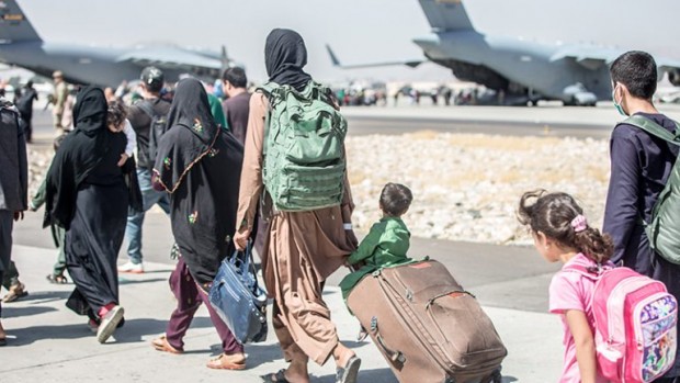 САЩ искат да изпратят в Суринам афганските бежанци от Косово