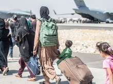 САЩ искат да изпратят в Суринам афганските бежанци от Косово