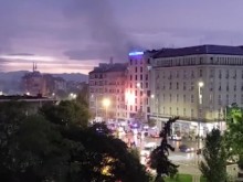 Запали се хотел в центъра на София