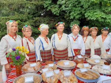Пресъздават обичая "Беленка" на фестивал в добруджанското село Крушари