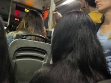 Пловдивчани в градския транспорт - натъпкани като риби в консерва