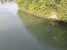Започна понижението на нивото на река Тунджа заради почистване на бетонираното корито