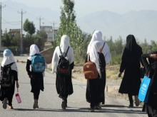 ООН призова талибаните да пуснат момичетата в училищата в Афганистан