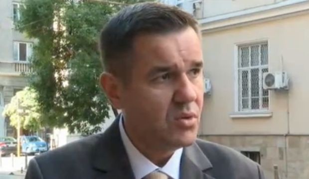 Министър Стоянов за рокадата в КЗП: Бяха са превърнали в политическа бухалка, назначавали са и лица с криминално минало