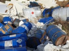 РИОСВ: Няма риск за хората, живеещи в близост до намерените варели с химикали в София