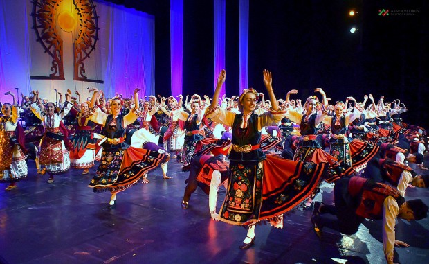 Ансамбъл "Филип Кутев" кани жителите на Пловдив на юбилейния си концерт