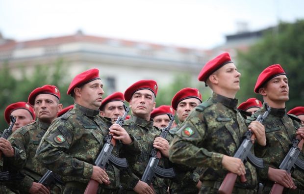 Министърът на отбраната ще контролира капитала на "Интендантско обслужване" ЕАД - София