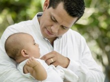 Регламентира се редът за ползване на отпуска за отглеждане на дете до 8 години от бащите