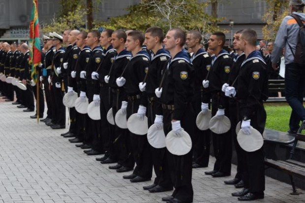 Военноморските сили участваха в чествания по случай Деня на независимостта