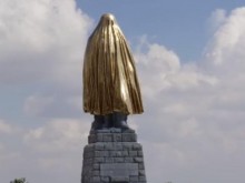 Искат да опаковат Альоша в Пловдив за една седмица