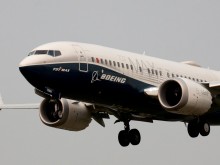 Boeing плаща 200 милиона долара за "въвеждане в заблуждение" за модела 737 MAX