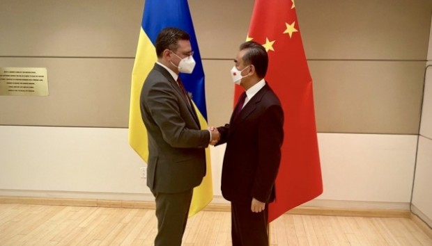 Китай е заявил уважението си към териториалната цялост на Украйна, твърди Дмитро Кулеба