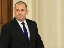 Политолог: Поведението на президента е противоречиво още от началото на бойните действия в Украйна