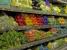 Вериги супермаркети търсят решение на необичайно място