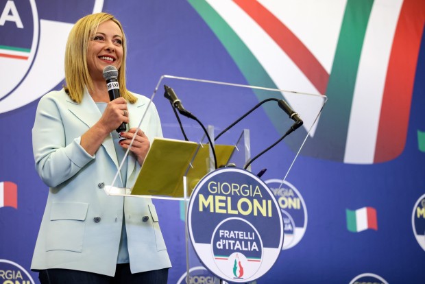Дясната партия Италиански братя“ на Джорджия Мелони води на проведените