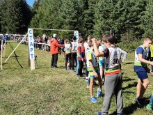 Троян и Сапарева баня доминират на държавното по летен биатлон за най-малките