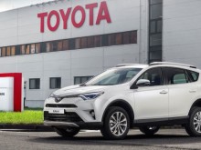 Toyota повече няма да произвежда коли в Русия