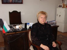 Традициите, градени 100 години в Търговската гимназия, продължават