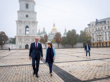 Френският външен министър е на посещение в Киев
