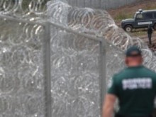 Удължават частичното бедствено положение заради мигрантите, което е в сила в три области 