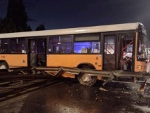 Автобус на градския транспорт катастрофира на "Цариградско шосе"