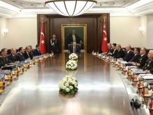 Съветът за националната сигурност на Турция се събира на съвещание – доставките на F-16 и отношенията с Гърция са във фокуса на дискусиите
