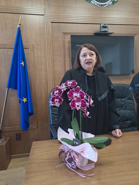 Вълнуващо последно открито заседание на съдия Маринела Дончева