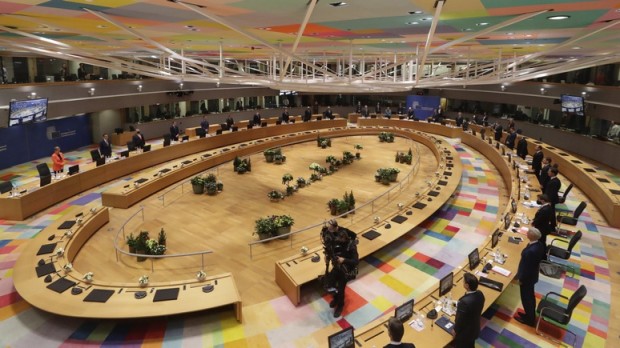 Министрите от ЕС се събират на извънредна среща за тавана на цените на руския газ