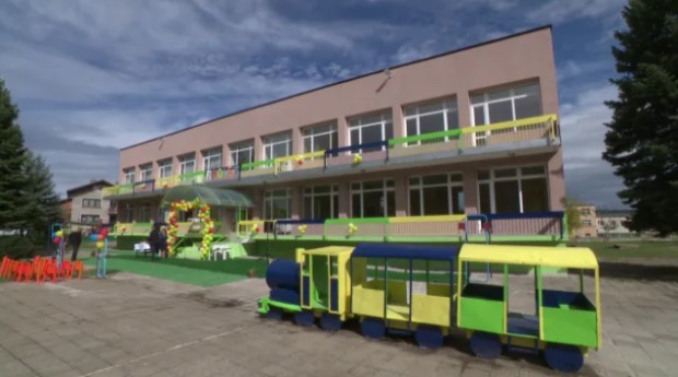 Дарители помогнаха детска градина в Перник да бъде ремонтирана Благодарение