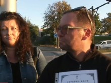Мъката на един баща: Преди два дни прегръщах дъщеря си, сега прегръщам нейния некролог