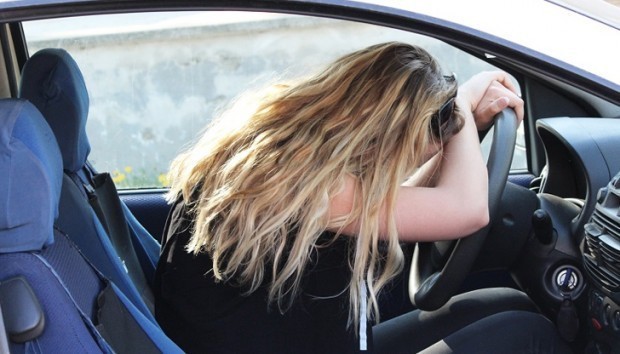 35 годишна жена неосъждана досега засечена да шофира лек автомобил Хонда