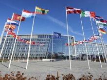 НАТО засега не коментира желанието на Украйна за ускорено членство в организацията