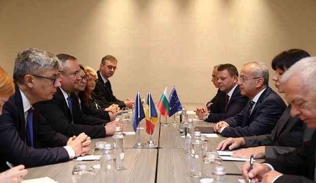 Министър-председателят Гълъб Донев проведе среща с премиера на Румъния Николае Чука