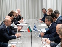 Румен Радев и Кириакос Мицотакис: Стратегическото партньорство между България и Гърция е пример за нашия регион