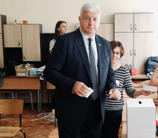 Кметът на Пловдив: Гласувах за бъдещето на България
