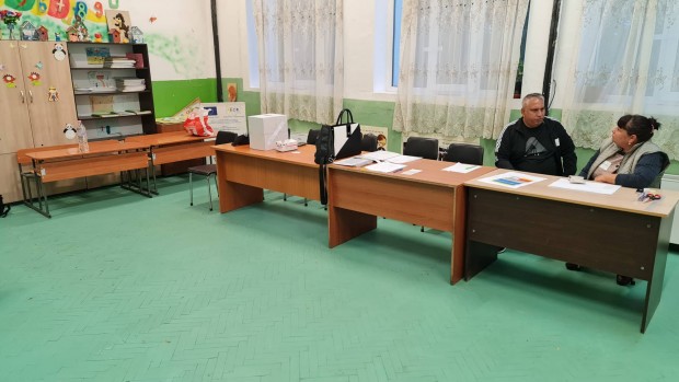 Oще една машина за гласуване в Търновска област отказа